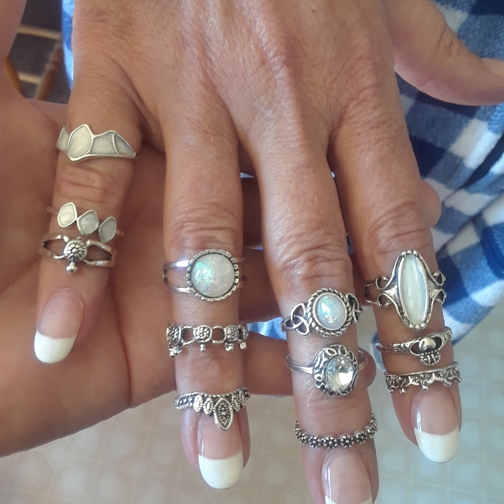 🌞 Just In🌞 New🌞 Lot of 12 Rings🌻